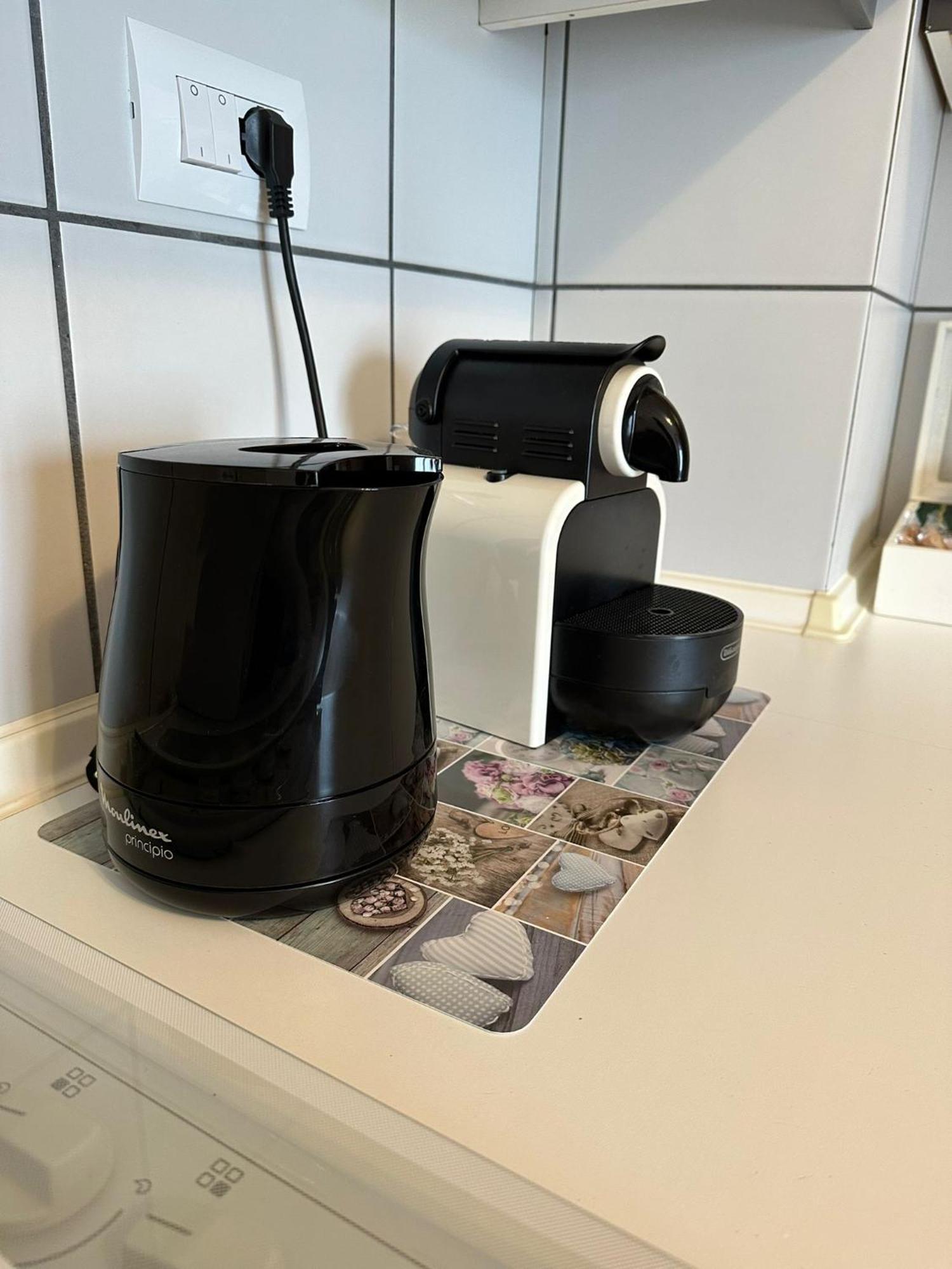 Nicholas B&B City Center- Apartment ボローニャ エクステリア 写真
